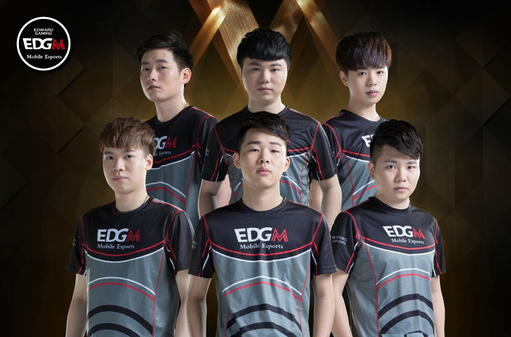 反而更加高 反而更加高